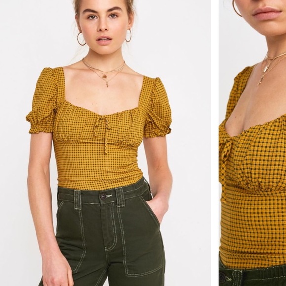 Urban Outfitters Tops - Urban Outfitters Puff Sleeve Crop Top